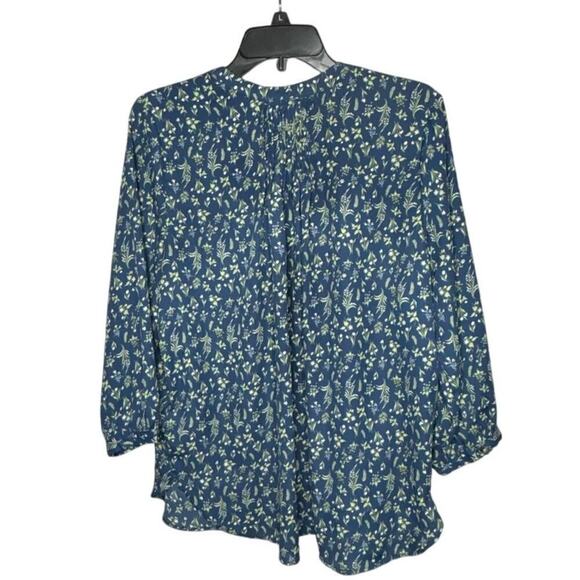 Jachs Girlfriend Floral Button Down Pintuck Blouse Top Size Medium - Picture 2 of 9